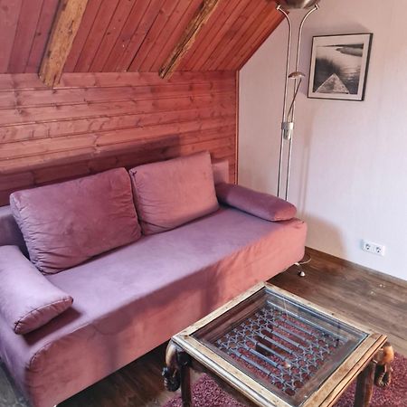 Suur-Sadama Apartment Kuressaare Bagian luar foto