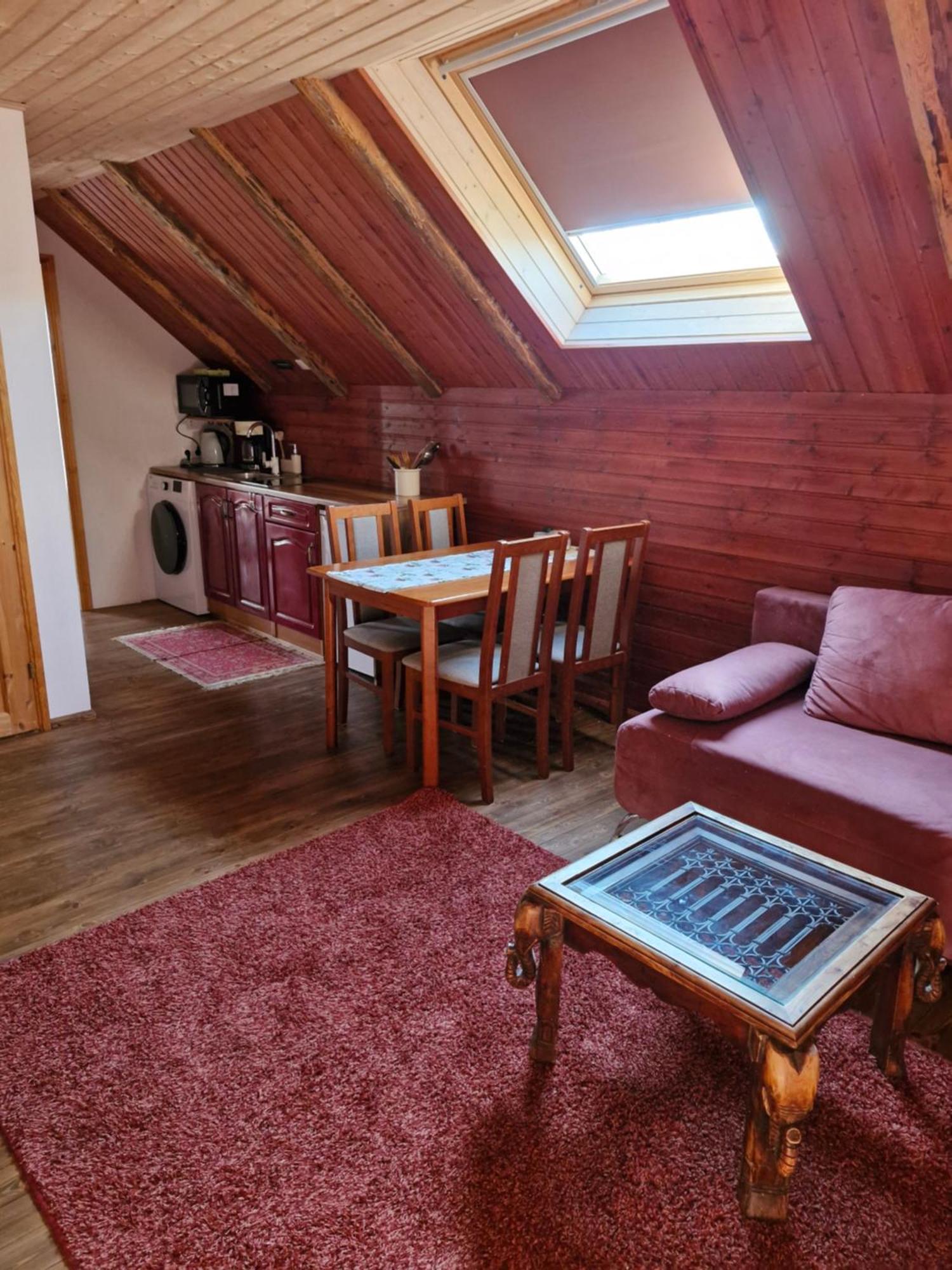 Suur-Sadama Apartment Kuressaare Bagian luar foto